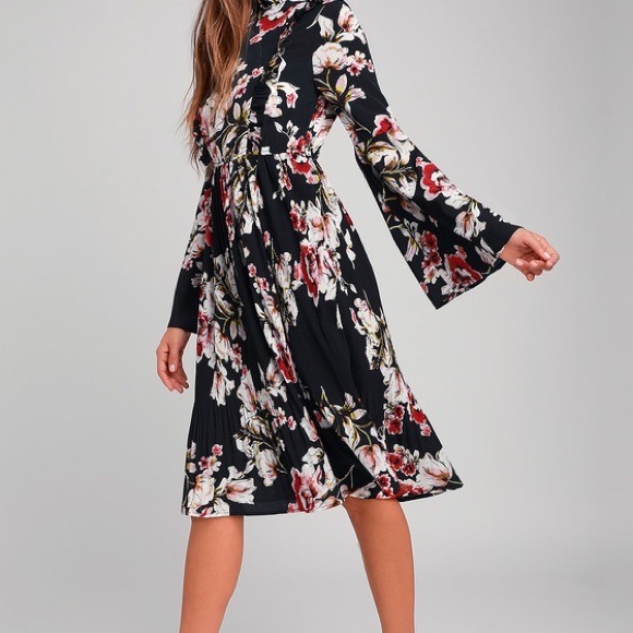Lulus Dresses & Skirts - Garden Glory Midnight Blue Floral Print Pleated